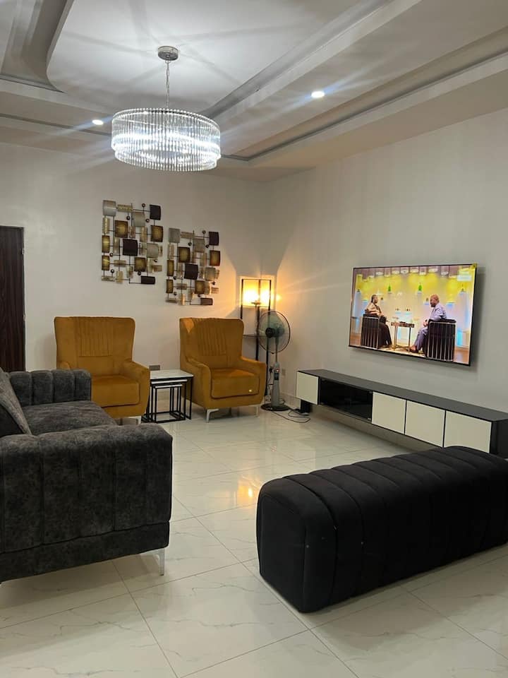 Rental unit in Abuja · 2 bedrooms · 2 beds · 2.5 baths